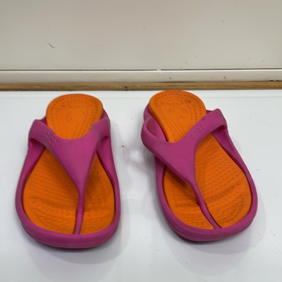 Crocs Thong Flip Flops Pink Orange Women 5 Men 3 - Picture 2 of 7